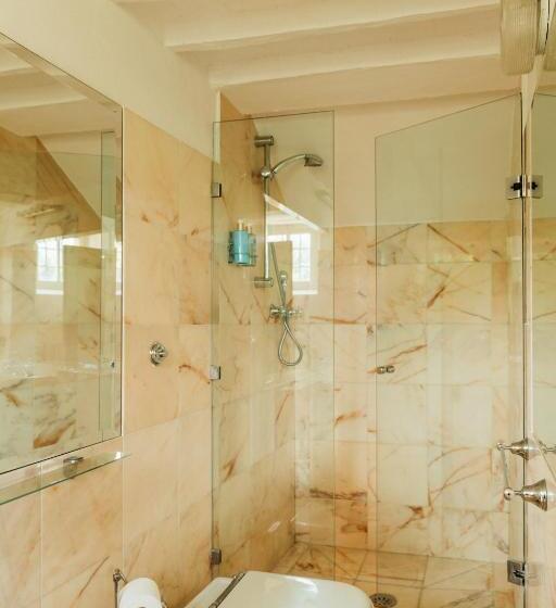 اتاق لوکس, Buonvisi B&b