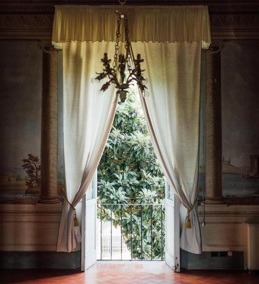 سوییت لوکس, Buonvisi B&b