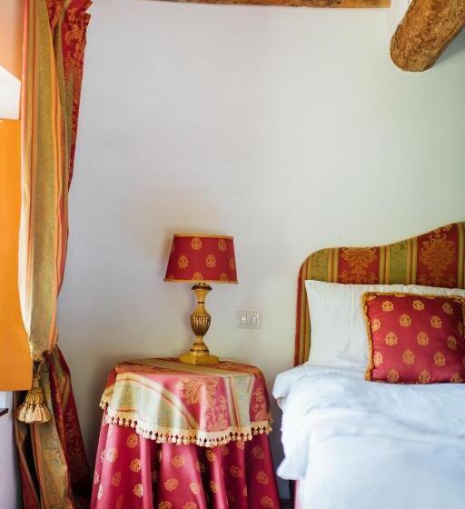 آپارتمان 3 خوابه, Buonvisi B&b