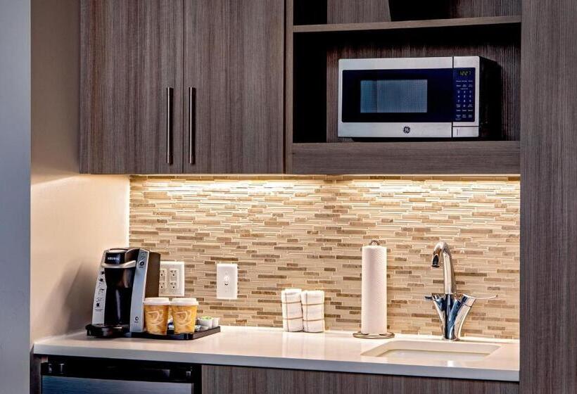 豪华房间, Element Hampton Peninsula Town Center