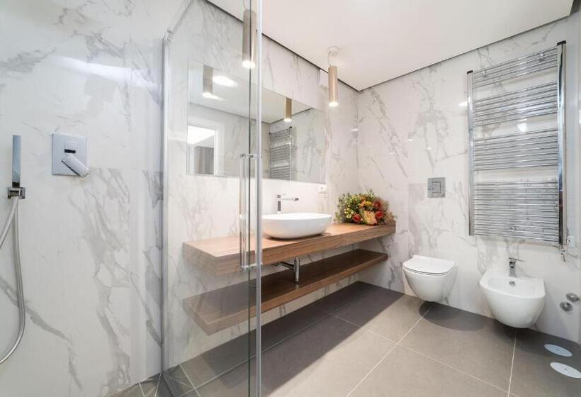 Трехместный Номер Deluxe, Liko Resort