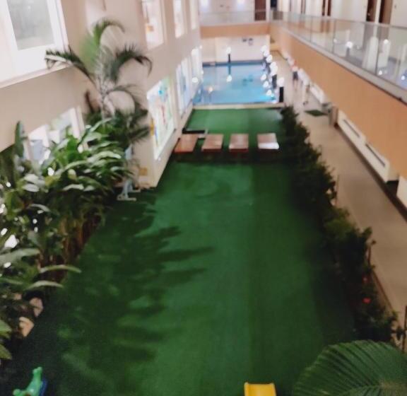Номер Стандарт с Балконом, Regenta Central North Goa, Arpora