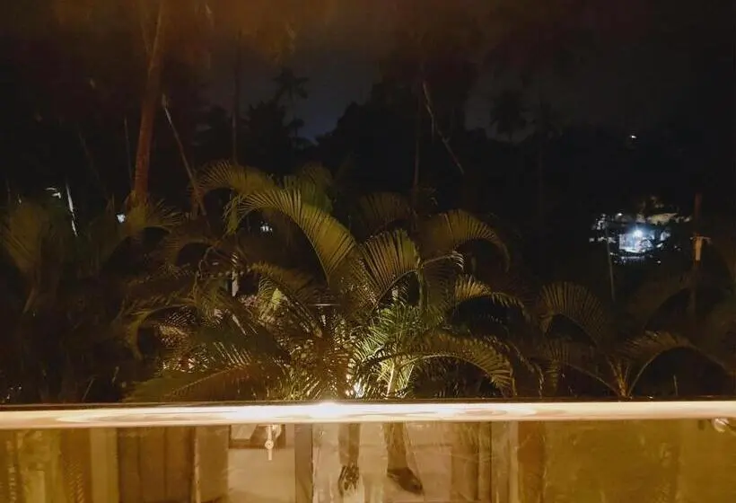 Chambre Standard avec Balcon, Regenta Central North Goa, Arpora