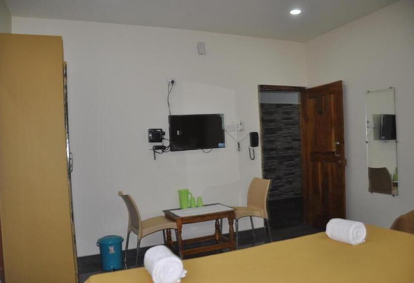 חדר סטנדרט לשלושה, Blue Crystal Lodge