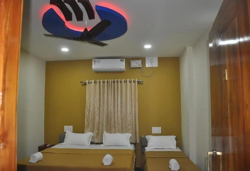اتاق استاندارد سه نفره, Blue Crystal Lodge
