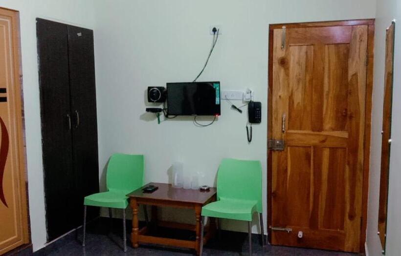 חדר סטנדרט לשלושה, Blue Crystal Lodge