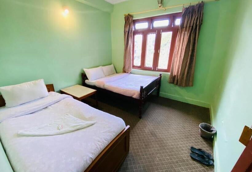 Quarto deluxe, Ice View Pokhara