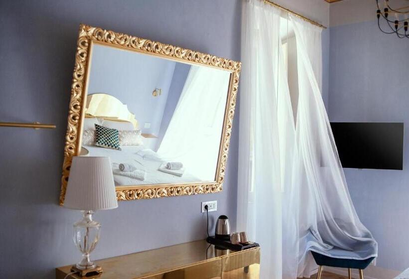 استودیوی لوکس, Palazzo Dei Grifoni   Luxury Suites