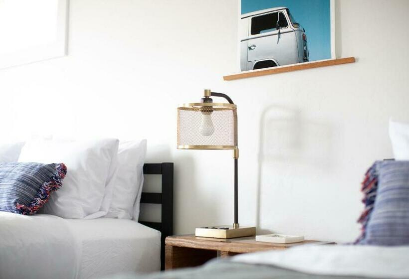 חדר דלוקס, Spoke And Vine Motel