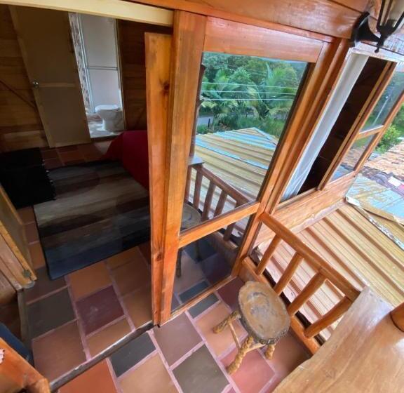 غرفة قياسية مزوَّدة بشُرفة, Cabaña Los Nogales