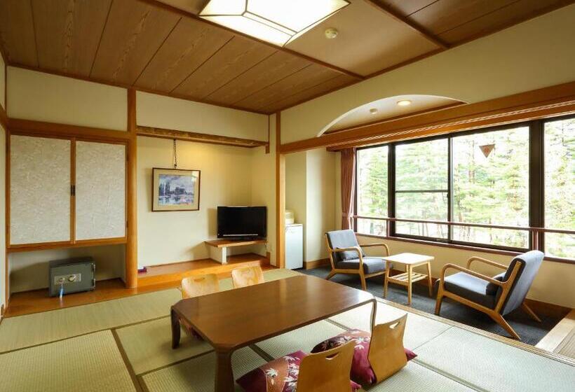 חדר משפחתי, Kurobe Sunvalley