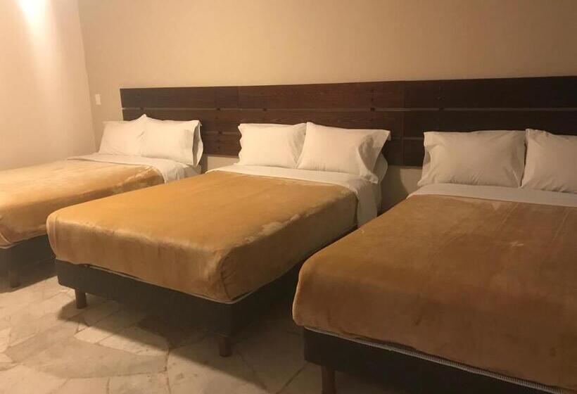 Трехместный Номер Комфорт, Camino De Allende