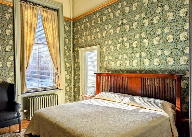 חדר סטנדרט עם מיטת קינג, Oneida Community Mansion House