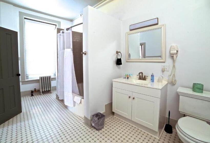 חדר סטנדרט, Oneida Community Mansion House