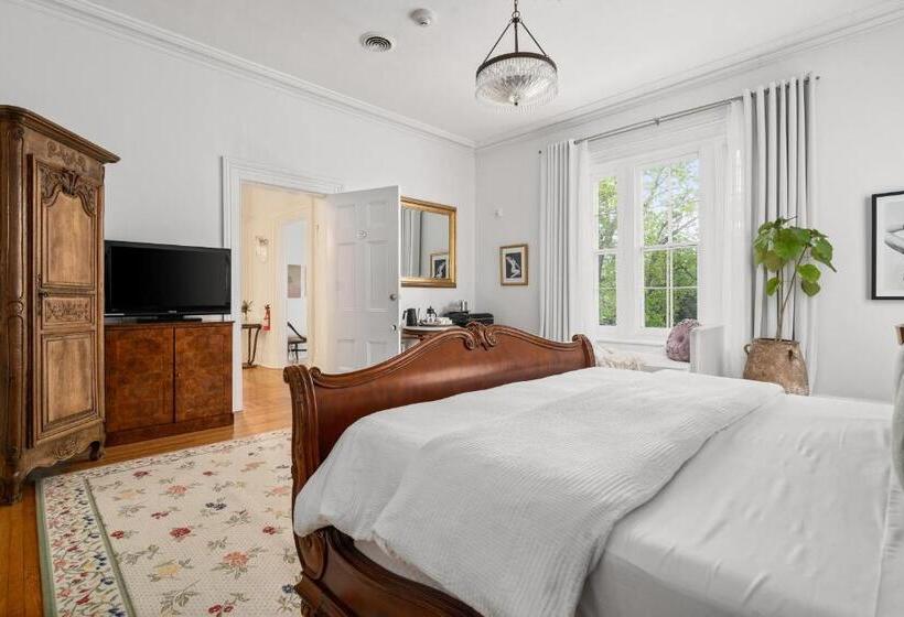 סוויטת סופריור, The Cape