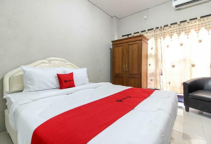 标准间, Reddoorz Near Solo Balapan Station 2