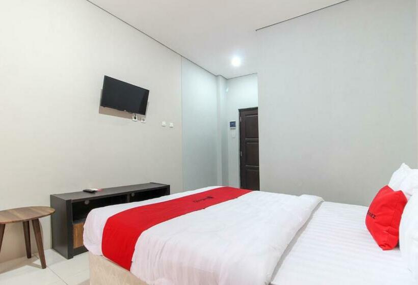 标准间, Reddoorz Near Solo Balapan Station 2