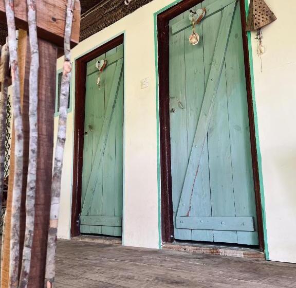 Номер Economy, Mawingu Lodge