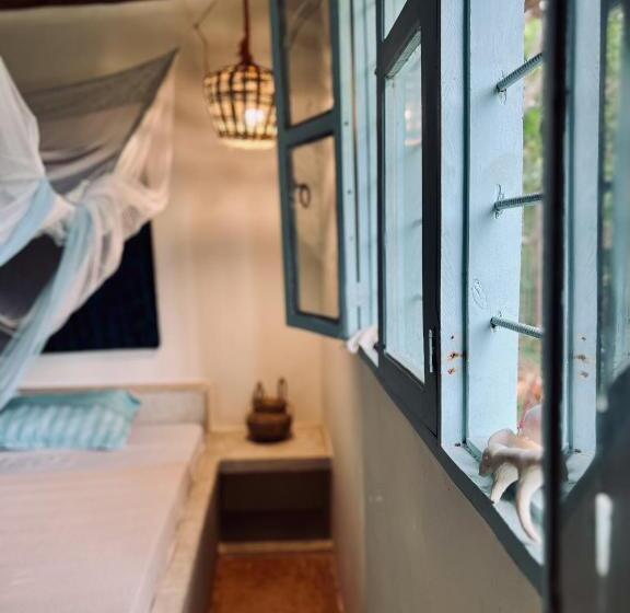 Дом 2 Спальни, Mawingu Lodge