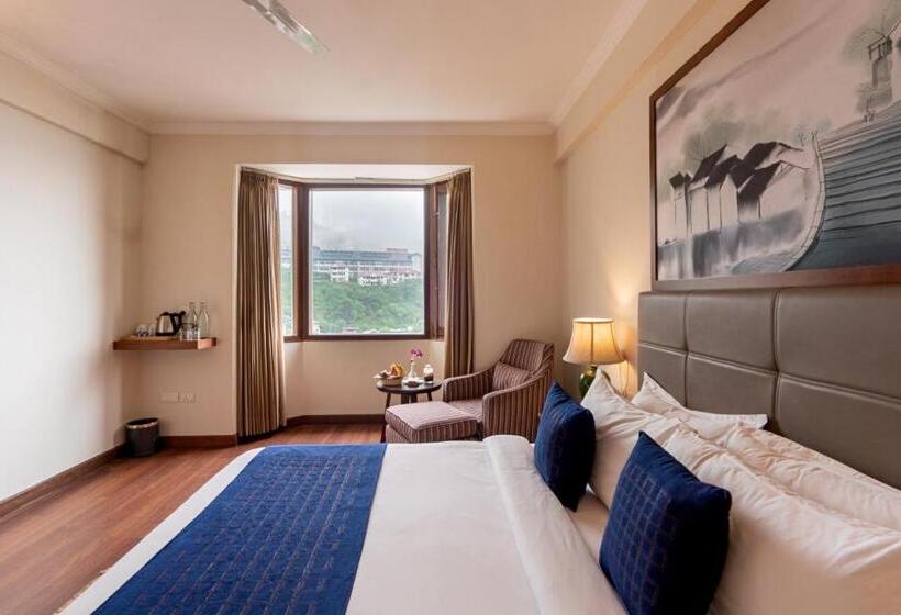 اتاق استاندارد با چشمانداز, Larisa Shimla