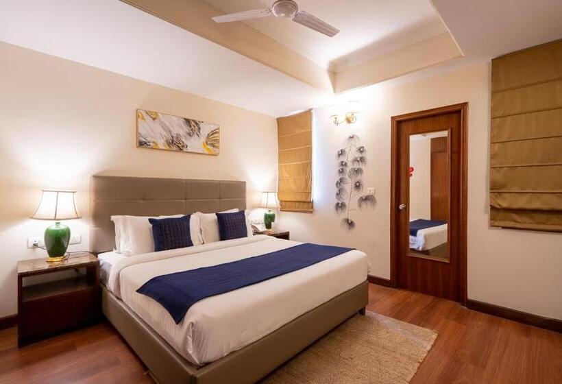 اتاق استاندارد, Larisa Shimla