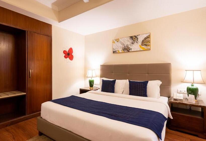 اتاق استاندارد, Larisa Shimla