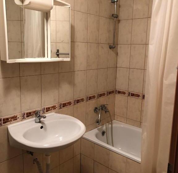 ４ベッドルームクラシックタイプ, Apartments Stupava