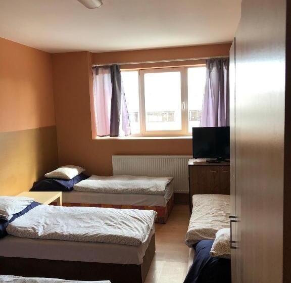 ２ベッドルームアパートメント, Apartments Stupava