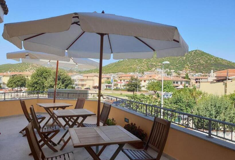 اتاق استاندارد با بالکن, Caletta Sul Mare
