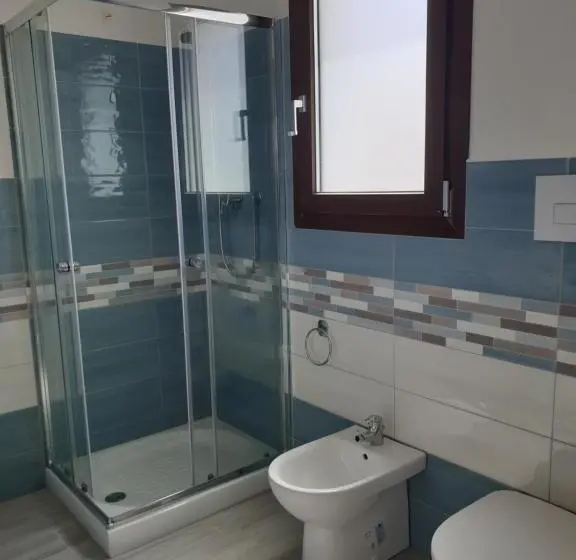 Standard Kolmen Hengen Huone, Caletta Sul Mare
