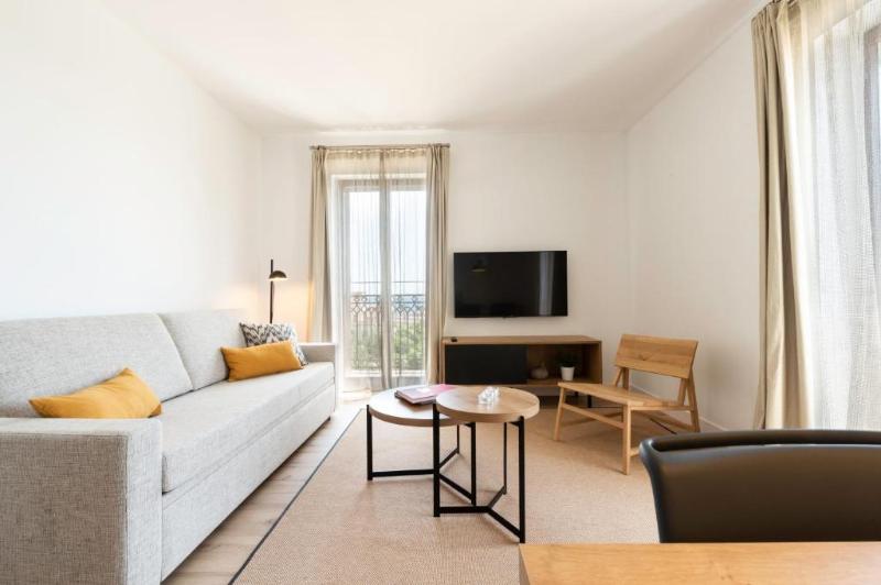 침실 2개 아파트, Port Plaza Apartments
