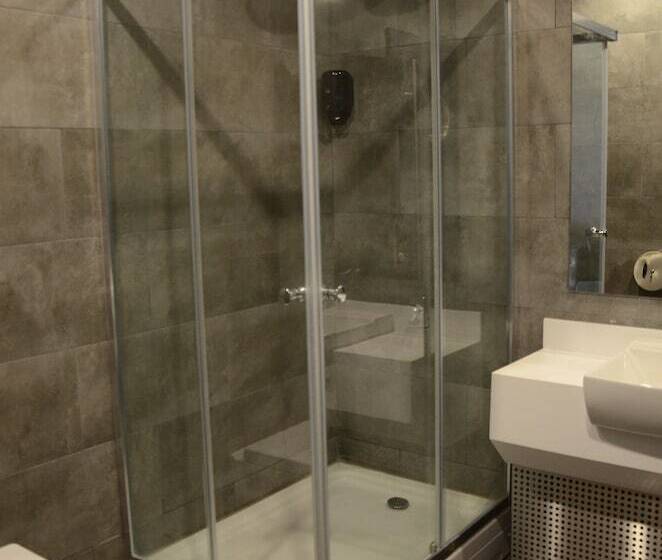 デラックスルーム, Teknosports Otel