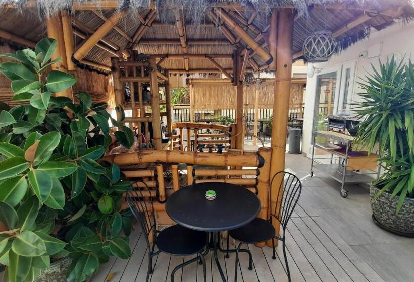 غرفة قياسية سرير كينج, Maravillas Del Mundo