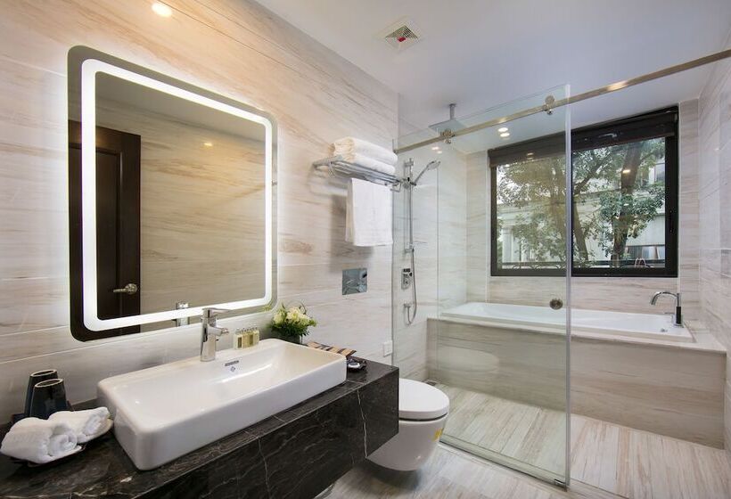 اتاق استاندارد با چشم‌انداز شهر, The Oriental Jade