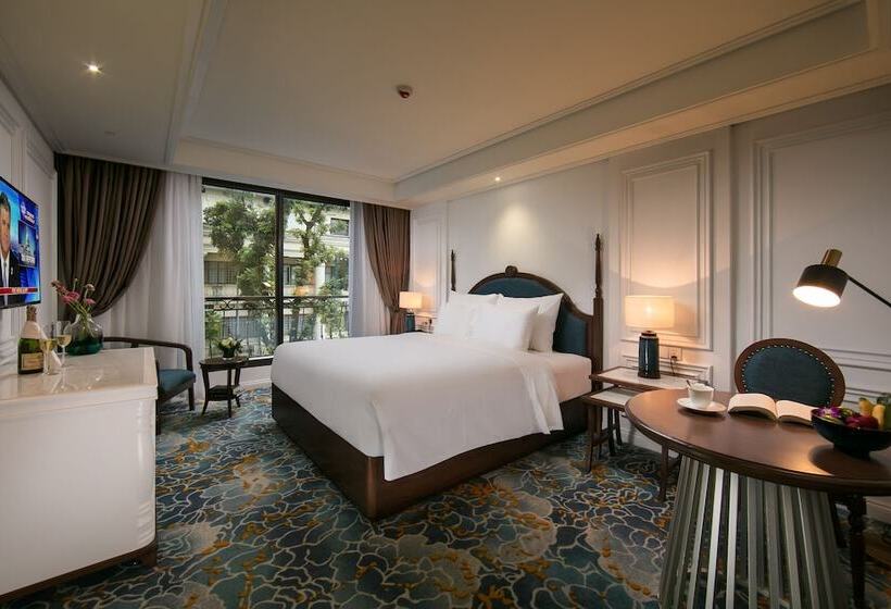 اتاق استاندارد تودرتو, The Oriental Jade