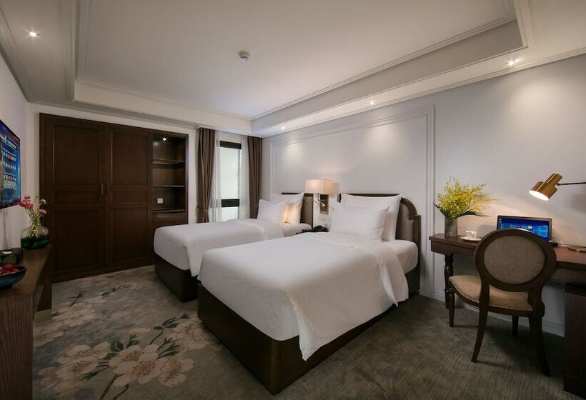 اتاق استاندارد, The Oriental Jade