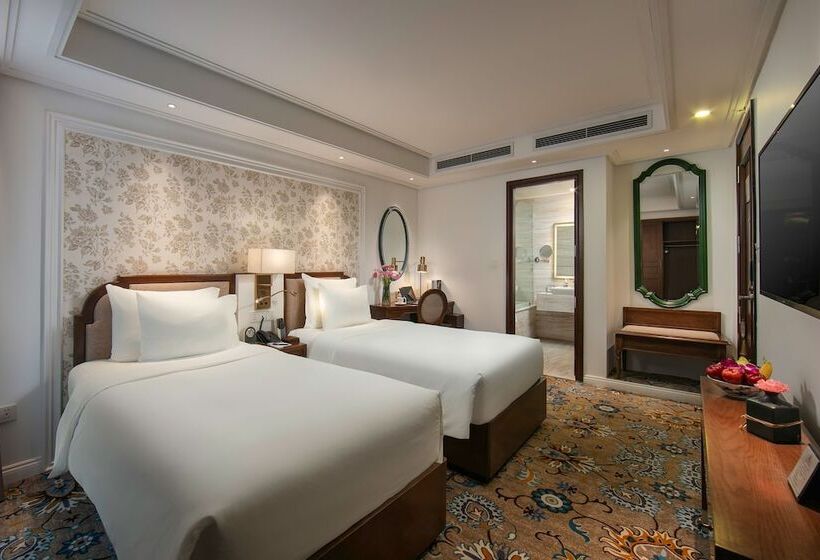 اتاق استاندارد, The Oriental Jade