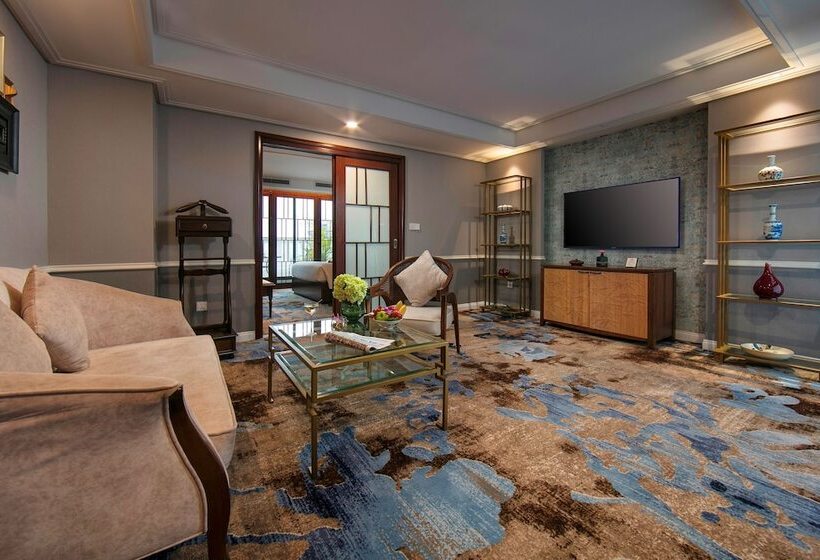 اتاق استاندارد با چشم‌انداز شهر, The Oriental Jade