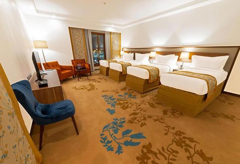 اتاق کلاسیک چهارنفره, Le Bosphorus Hotel   Waqf Safi