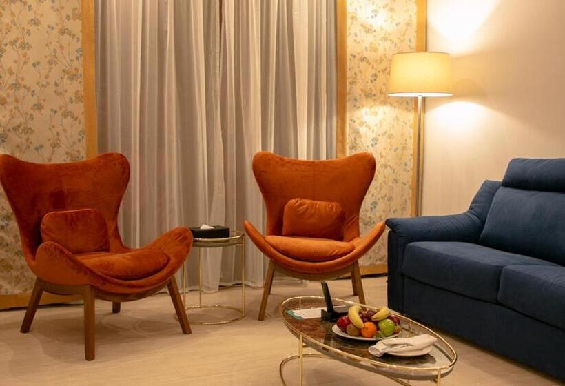 Junior Süit, Le Bosphorus Hotel   Waqf Safi