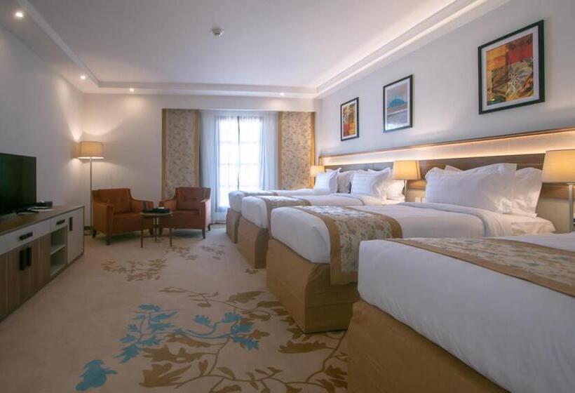 Dört Kişilik Standart Oda, Le Bosphorus Hotel   Waqf Safi