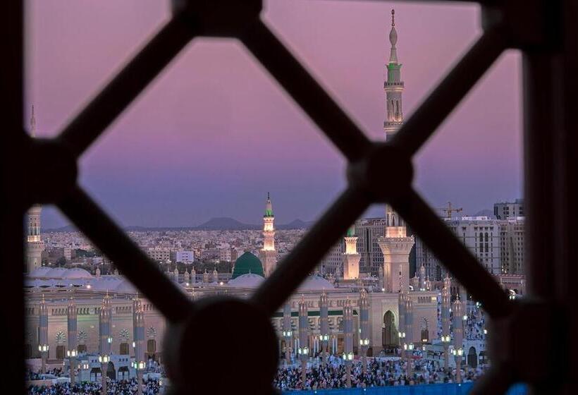 اتاق استاندارد چهار تخته, Le Bosphorus Hotel   Waqf Safi