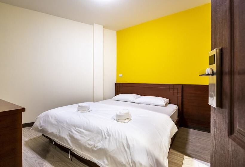 اتاق استاندارد, Scala Hostel