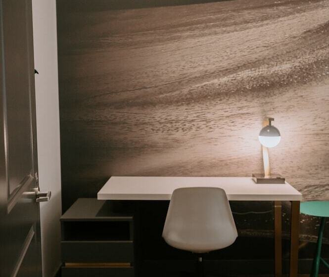 جناح, Indigo   St. Louis   Downtown, An Ihg