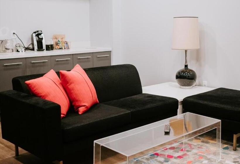 جناح لذوى الاحتياجات الخاصة, Indigo   St. Louis   Downtown, An Ihg