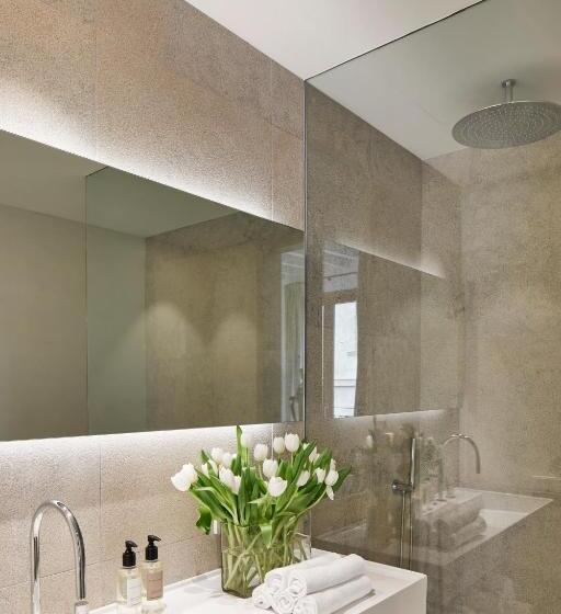 جناح غرفتين نوم, Vila Damunt