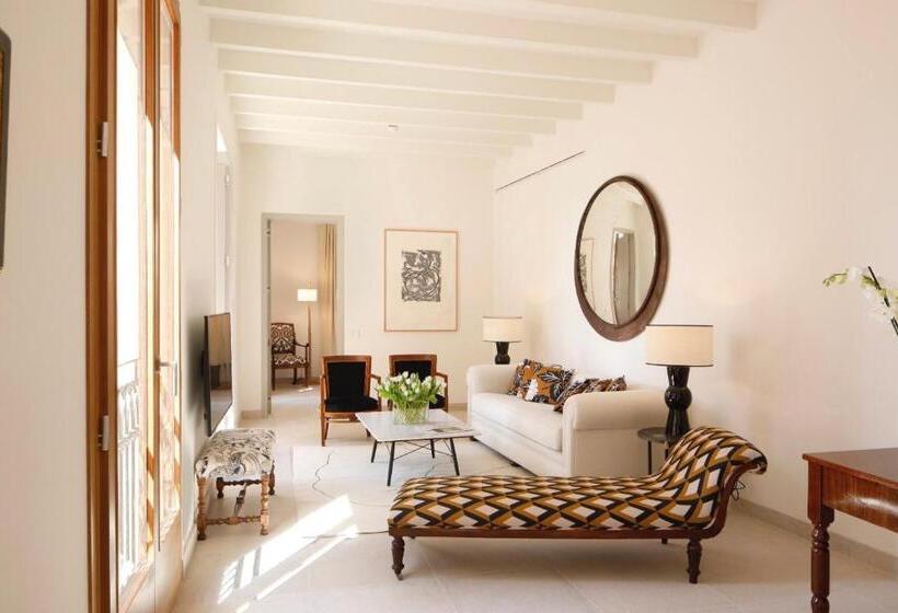 جناح غرفتين نوم, Vila Damunt