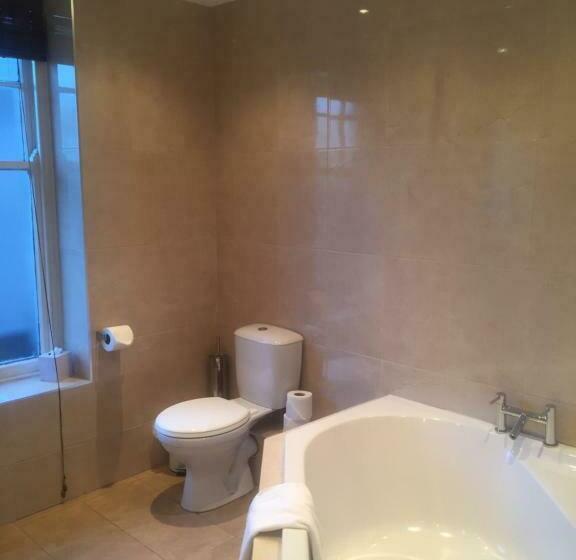 Номер Стандарт, Ye Olde Nags Head