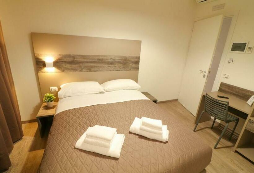 エコノミールーム, Borgonove