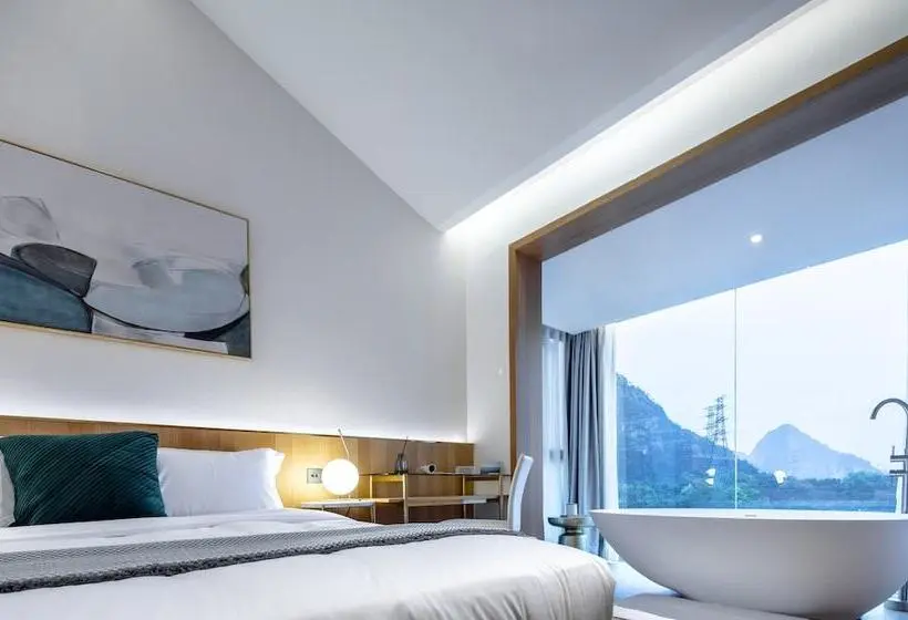 Deluxe Room Mountain View, Guilin Bonjour Boutique Hotel Free Pick Up Service Over 3 Nights